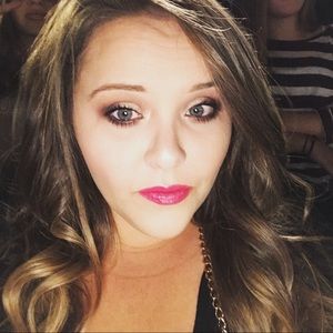 Meet your Posher, Marisa